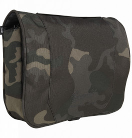 Trusa igiena cu agatatoare si oglinda Brandit - Dark camo