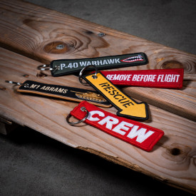 Breloc remove before flight - Rosu