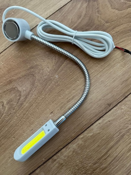 Lampa de iluminat cu magnet, cu stecher - Img 2