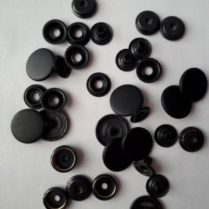 Capse 4 piese - 17 mm/500 perechi