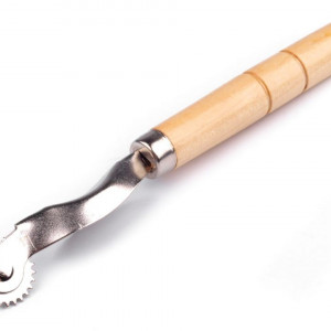 Roată zimțată pentru tipare, lungime 15 cm