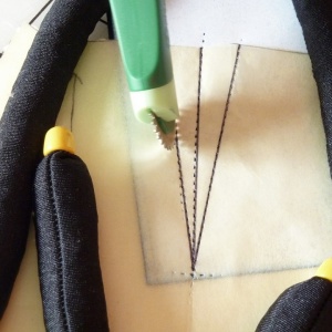 Roată zimțată pentru tipare, lungime 15 cm - Img 2
