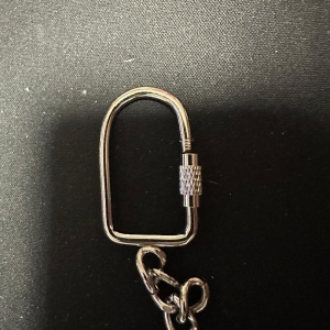 Carabină metalică extensibilă cu siguranță și lanț 17 mm