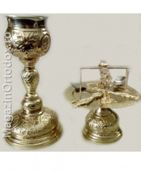 Sfinte Vase aurite