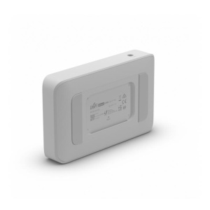 Ubiquiti UniFi 8 port switch, USW-LITE-8-POE, 8 x 10/100/1000 Mbe RJ 45 ports, 4 x POE, 8 Gbps, buget POE: 52W, SMB layer 2 PoE GbE switch, dimensiuni: 99.6 x 163.7 x 31.7 mm. - Img 4