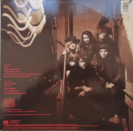 Flesh and Blood – албум Dead, White and Blue - Img 2