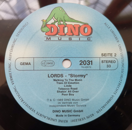 Lords ‎– албум Stormy - Img 3