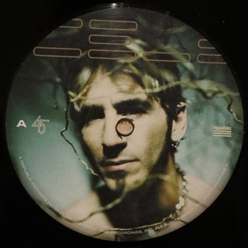Godsmack – албум Faceless - Img 2