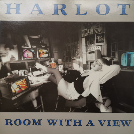 Harlot – албум Room With A View