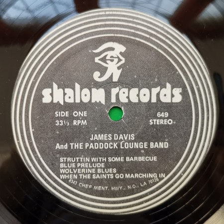 James Davis And The Paddock Jazz Band ‎– албум Burnin&#039; New Orleans Dixieland - Img 3