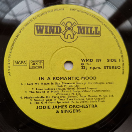 Jodie James Orchestra &amp; Singers ‎– албум In A Romantic Mood - Img 3