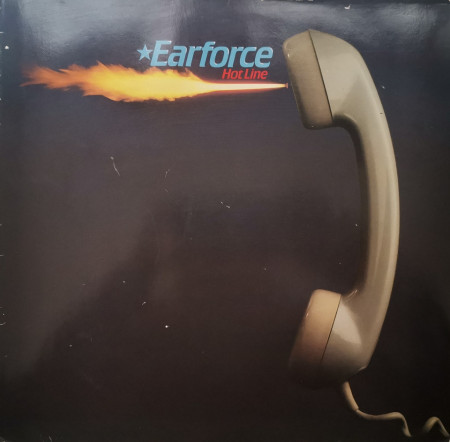 Earforce – албум Hot Line