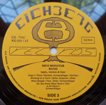 Mini Monster Band – албум Tapes, Teenies &amp; Beer - Img 3