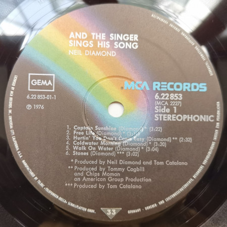 Neil Diamond – албум And The Singer Sings His Song - Img 3