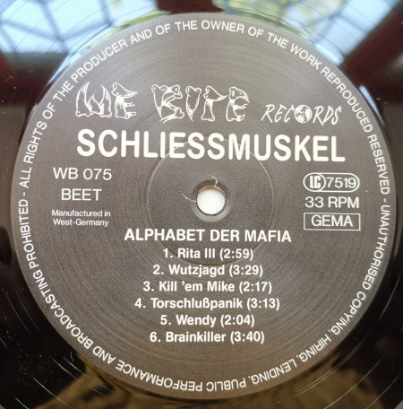 Schliessmuskel – албум Alphabet Der Mafia - Img 3