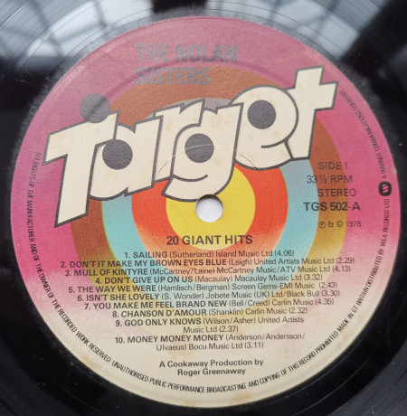 The Nolan Sisters – албум 20 Giant Hits - Img 3