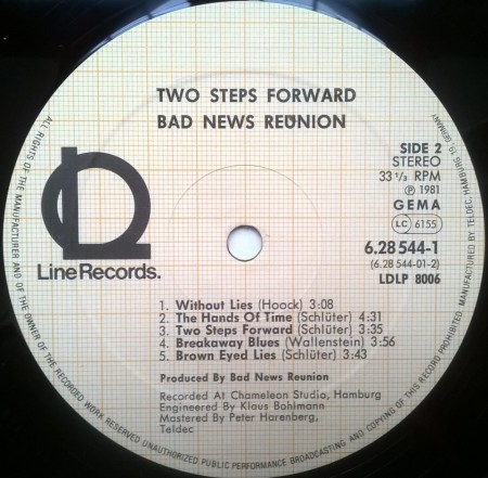 Bad News Reunion ‎– албум Two Steps Forward - Img 3