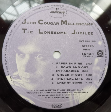 John Cougar Mellencamp – албум The Lonesome Jubilee - Img 3