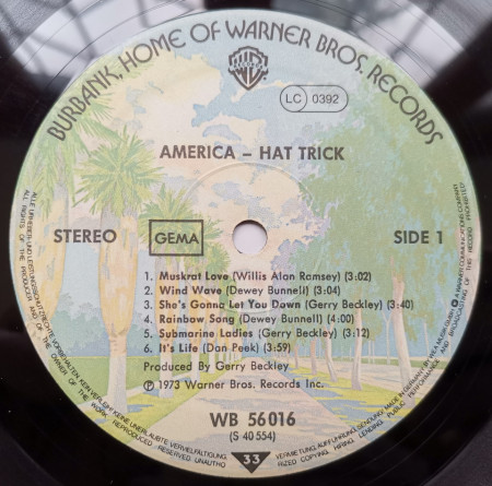 America – албум Hat Trick - Img 3