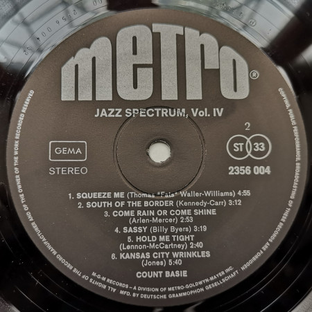 Count Basie – албум Jazz Spectrum Vol. 4 - Img 3