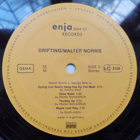 Walter Norris &amp; George Mraz – албум Drifting - Img 3