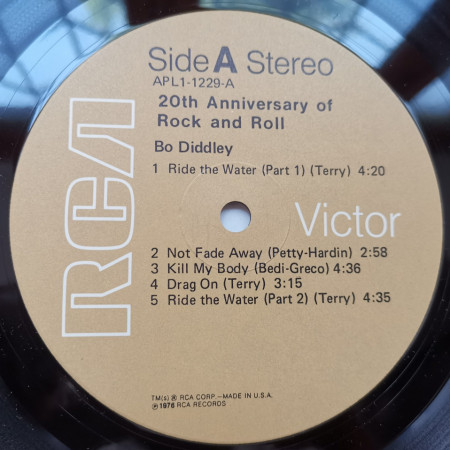 Bo Diddley – албум The 20th Anniversary Of Rock 'N' Roll - Img 3