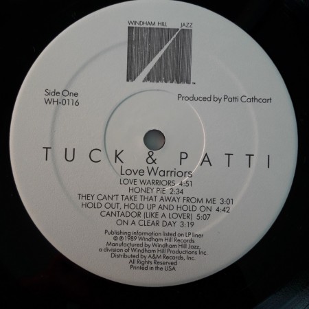 Tuck &amp; Patti ‎– албум Love Warriors - Img 3