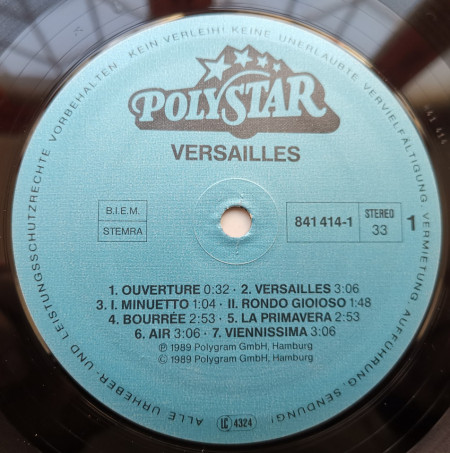 Versailles – албум Versailles - Img 3