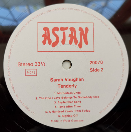 Sarah Vaughan – албум Tenderly - Img 3