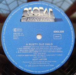 Hoyt Axton – албум A Rusty Old Halo - Img 3