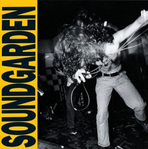 SOUNDGARDEN - LOUDER THAN LOVE