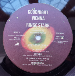 Ringo Starr ‎– албум Goodnight Vienna - Img 3