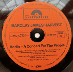 Barclay James Harvest – албум Berlin – A Concert For The People - Img 3