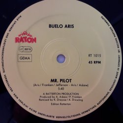Buelo Aris - сингъл Mr. Pilot / New York, New York - Img 4