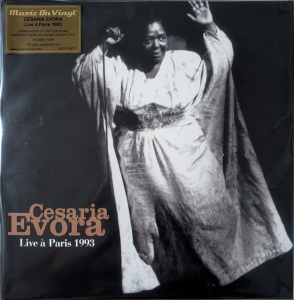 CESARIA EVORA - LIVE A PARIS 1993