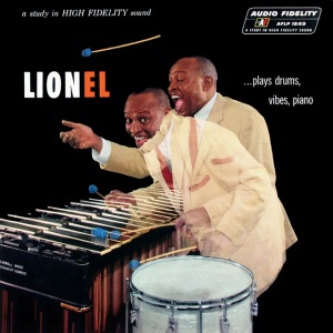 LIONEL HAMPTON AND HIS... - LIONEL ... PLAYS DRUMS, VIBES, PIANO