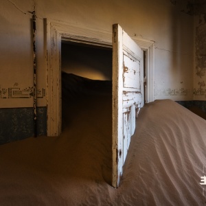TUOMARILA, ALEXI - DEPARTING THE WASTELAND