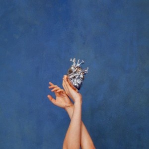 AURORA - WHAT HAPPENED TO THE HEART?