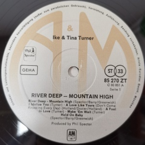 Ike & Tina Turner – албум River Deep - Mountain High - Img 2