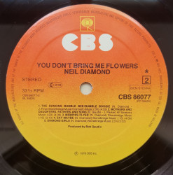 Neil Diamond – албум You Don't Bring Me Flowers - Img 3