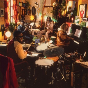 EZRA COLLECTIVE - албум WHERE I'M MEANT TO BE