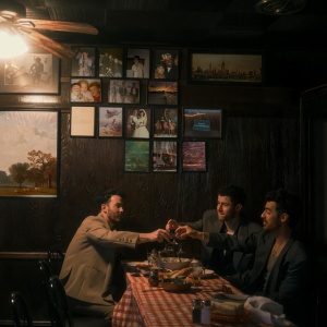 JONAS BROTHERS - GREETINGS FROM YOUR HOMETOWN