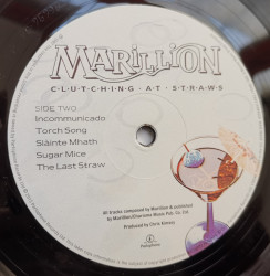 Marillion – албум Clutching At Straws - Img 2