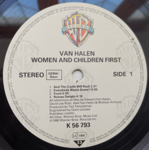 Van Halen – албум Women And Children First - Img 3