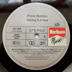 Franz Benton – албум Talking To A Wall - Img 3