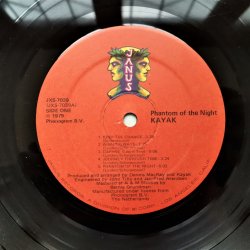 Kayak – албум Phantom Of The Night - Img 3