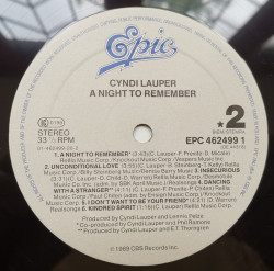 Cyndi Lauper – албум A Night To Remember - Img 3