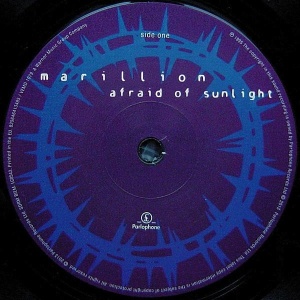 Marillion – албум Afraid Of Sunlight - Img 2