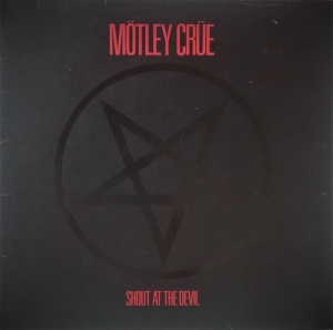 Mötley Crüe – Shout At The Devil