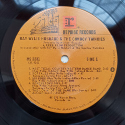 Ray Wylie Hubbard & The Cowboy Twinkies – албум Ray Wylie Hubbard & The Cowboy Twinkies - Img 3